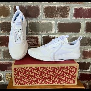 NIB VANS UltraRange EXO Sneakers Men's sz 10.5